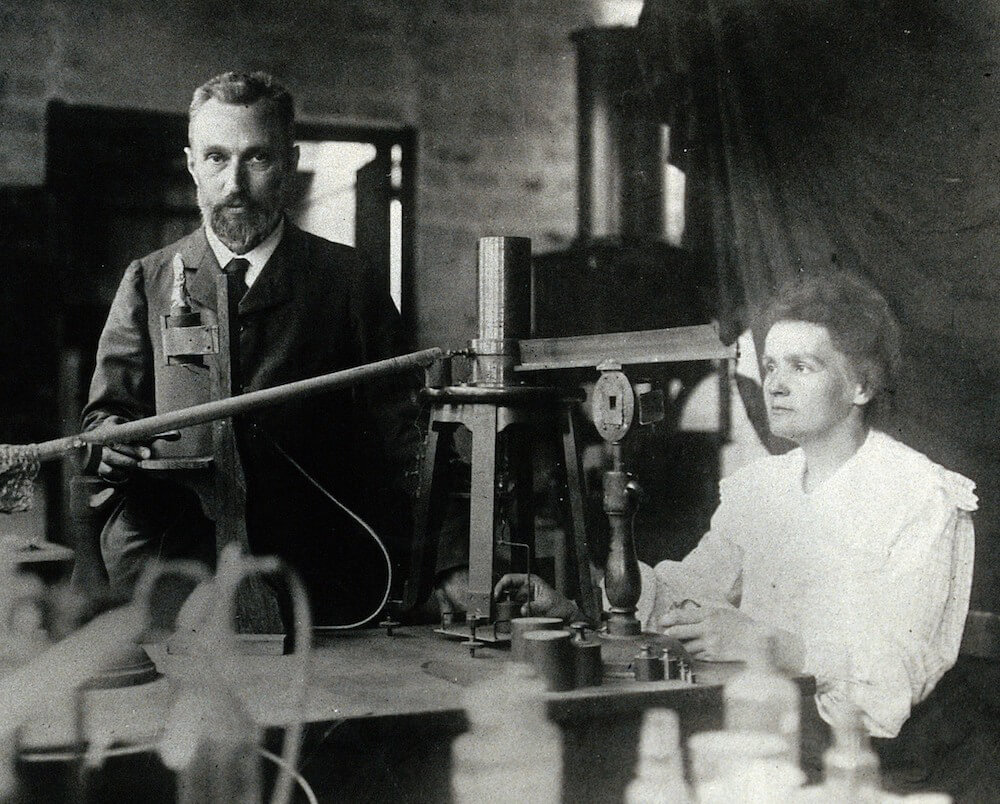 Marie Curie conducting experiment
